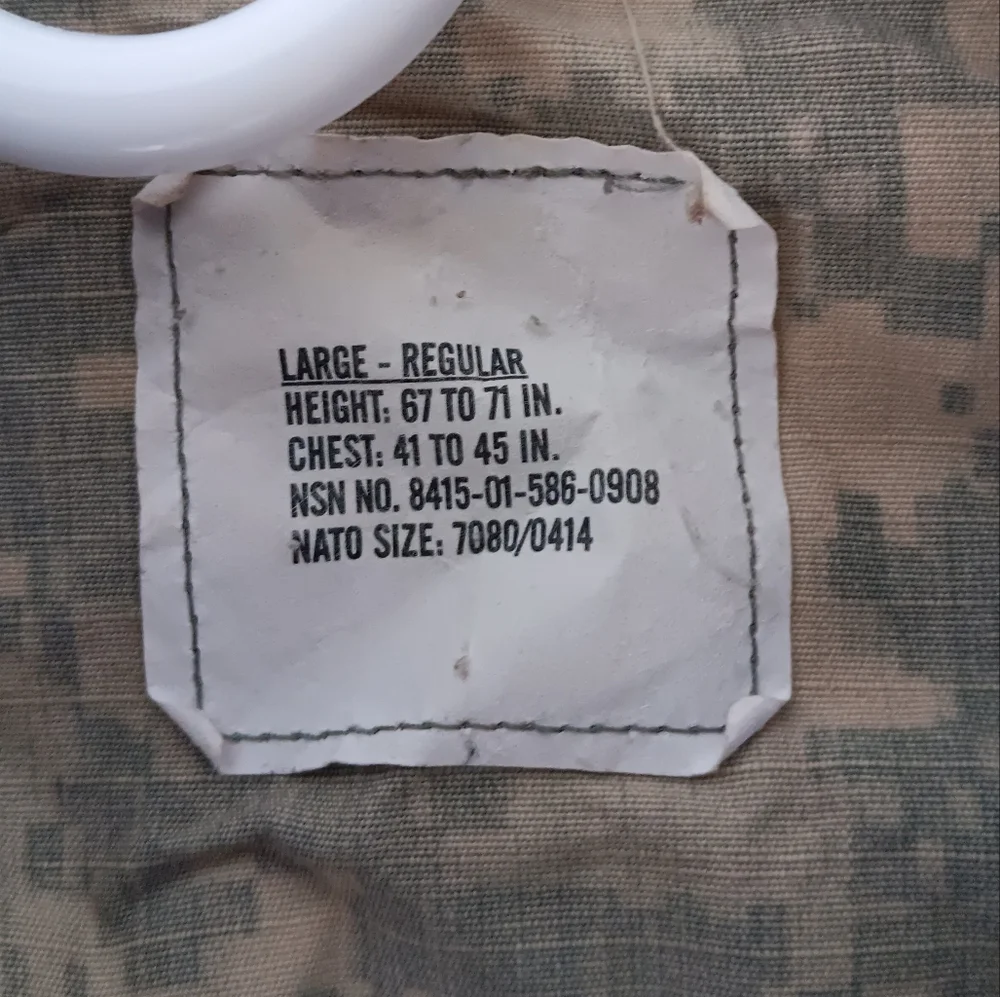 U.S. Army Coat Combat Uniform Nylon Cotton 50/50 Digital Camo Large Regular